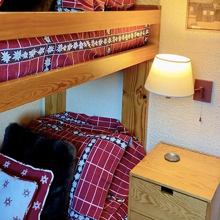 Cosy For 4 In アパート